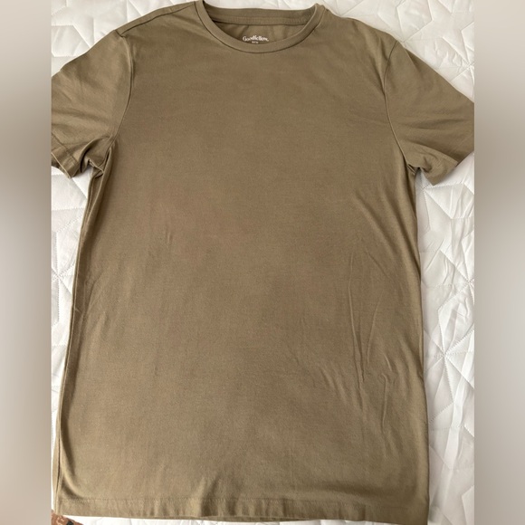 Four Goodfellow & Co Tees - Picture 6 of 10